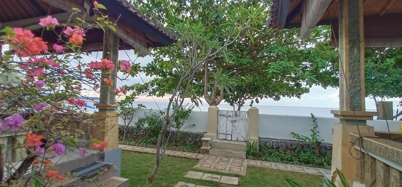 Solaluna Beach Homestay Amed Buitenkant foto