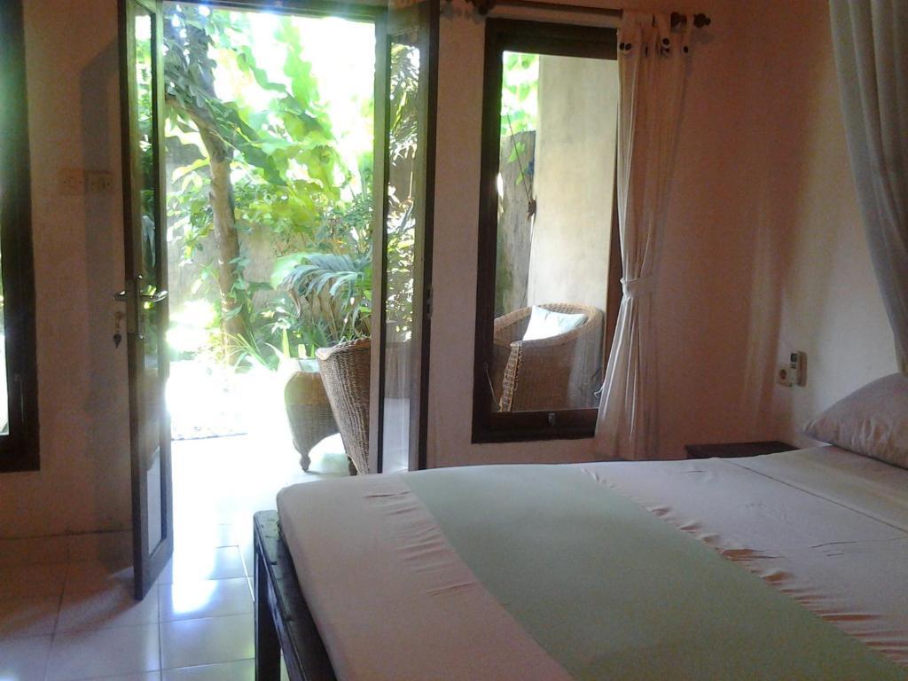 Solaluna Beach Homestay Amed Buitenkant foto